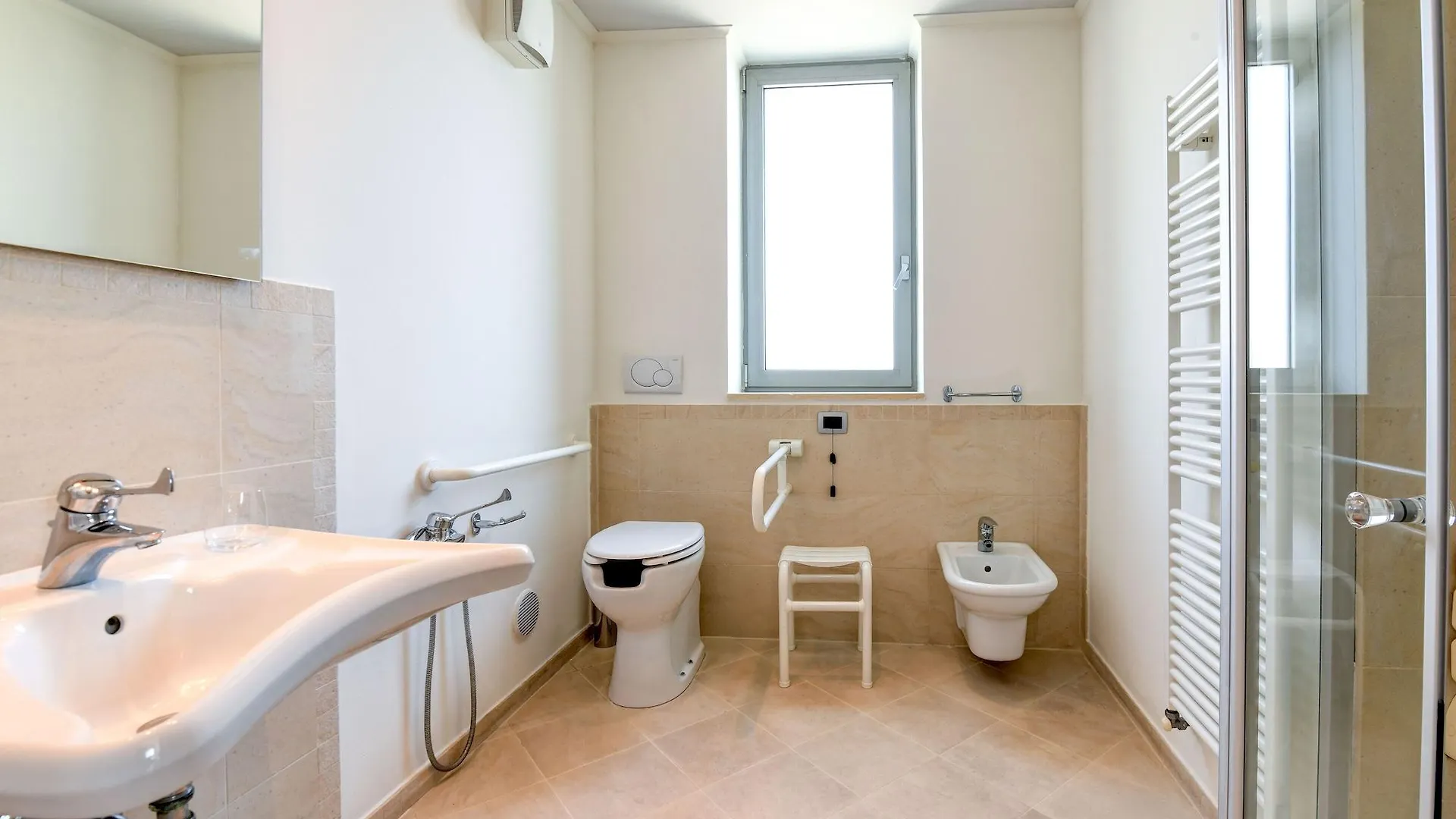 Hotel Rivus Peschiera del Garda