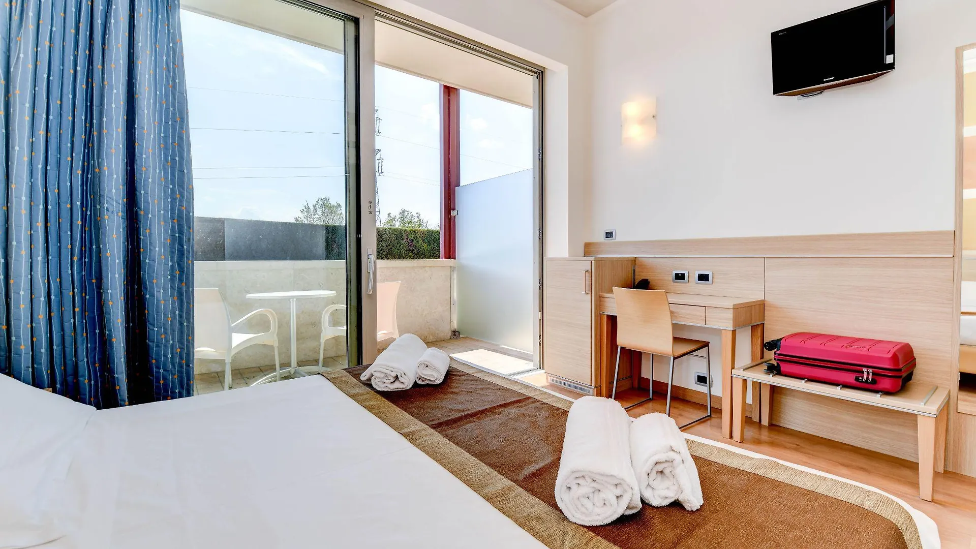 ***  Hotel Rivus Peschiera del Garda Olaszország