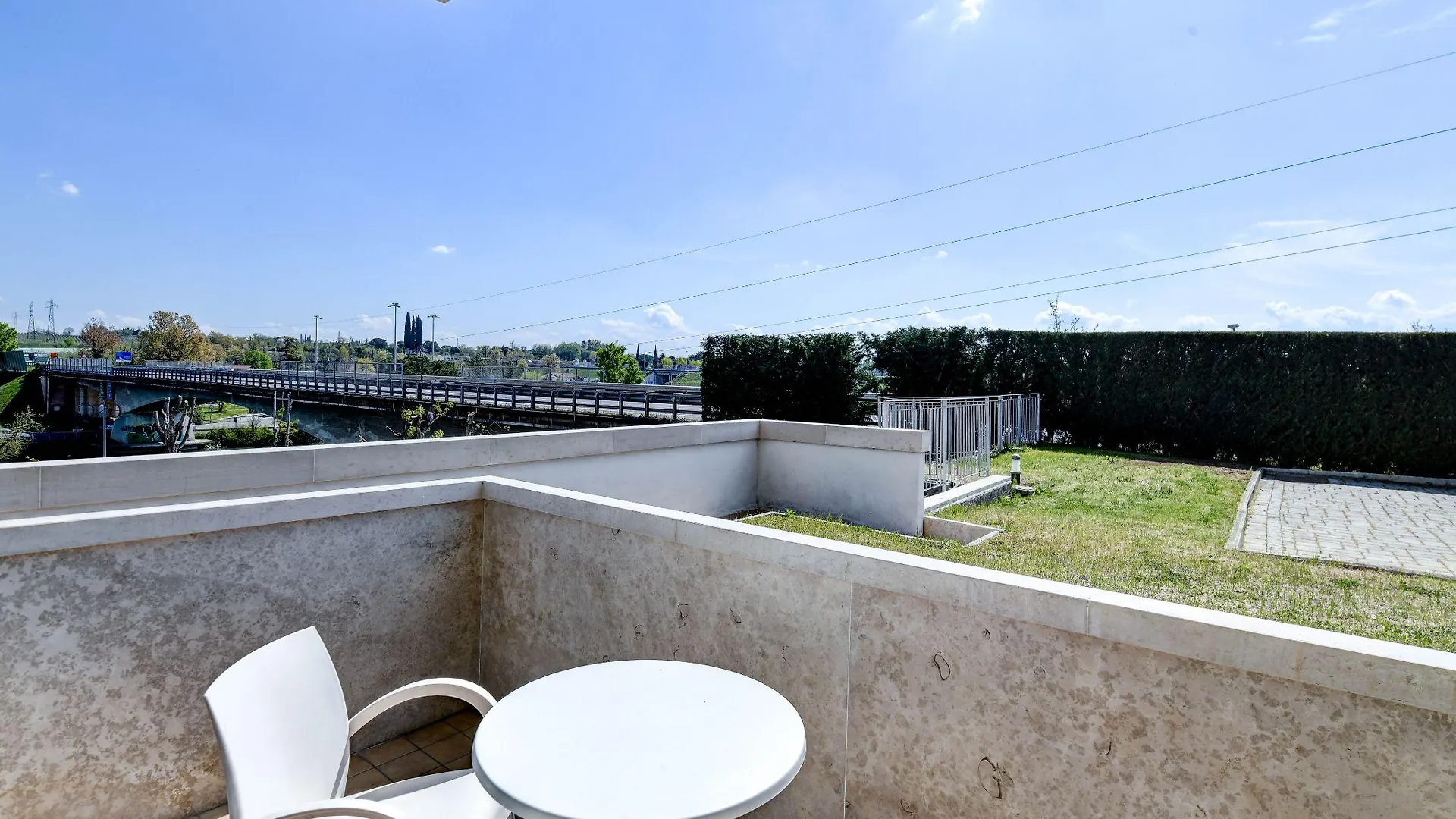 Hotel Rivus Peschiera del Garda 3*,