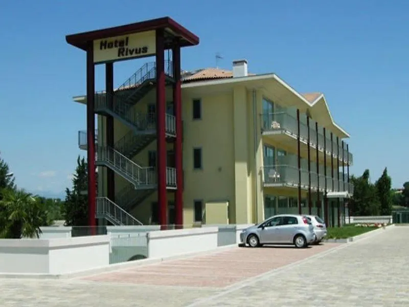Hotel Rivus Peschiera del Garda 3*,