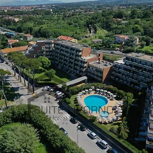 Marilia Pool Side - Group , Livorno Italien