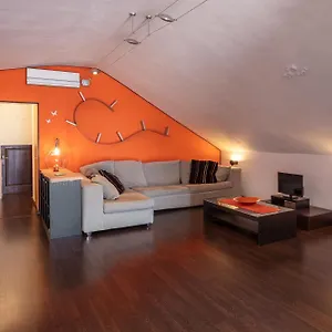 https://mansarda-vista-mare.it-tuscanyhotel.com