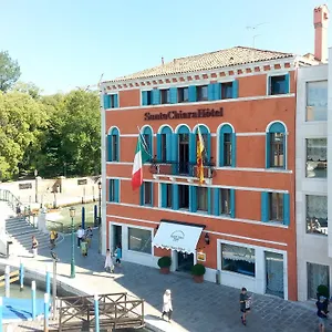 Szálloda Santa Chiara ****